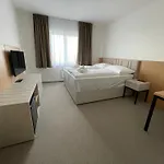 Penzion Eden Pálava, Penzion Klentnice - Mikulov - Pálava 4*