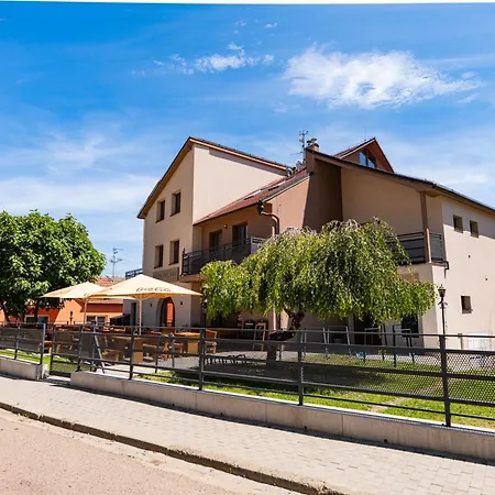 Casa de hóspedes Eden Pálava 4*